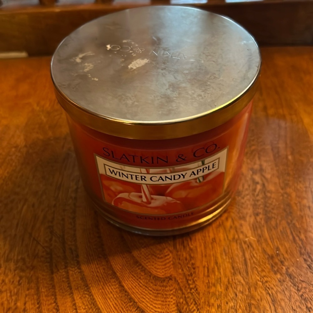 Bath & Body Works Winter Candy Apple Candle 14.5oz NEW!